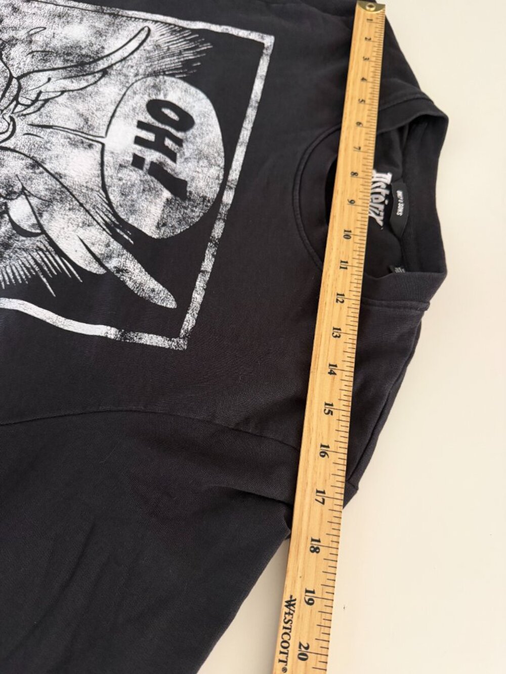 Asterix "OH!" Graphic Sweatshirt by Only & Sons - Picture 5 of 10